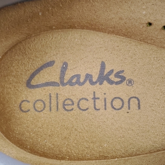 Clarks Collection Caroline Ella Leather Metallic Floral Sneakers  Size 8.5 Wide - Picture 5 of 9
